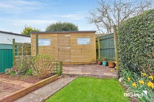 Photo 17- click for photo gallery